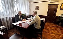А. Карелин провел традиционный прием граждан в Новосибирске