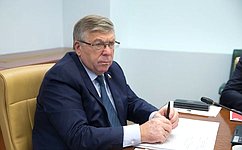 В Комитете СФ по социальной политике прошло расширенное заседание с участием представителей Красноярского края