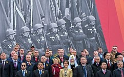 В. Матвиенко присутствовала на военном параде в ознаменование 81-й годовщины Великой Победы