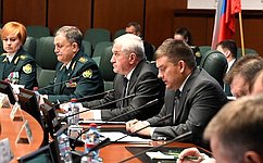 Н. Журавлев: Между Советом Федерации и Федеральной таможенной службой налажено тесное рабочее взаимодействие