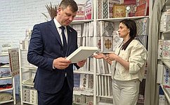 А. Малащенков: «Смоленская вышивка» станет региональным брендом