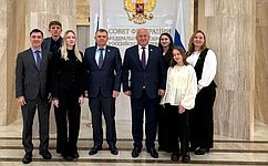 А. Кондратенко встретился с молодыми учёными