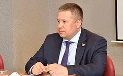 Д. Гусев принял участие в работе 35-й сессии Собрания депутатов Ненецкого автономного округа