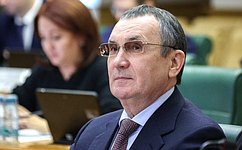 Н. Федоров обсудил вопросы качества медицинских и образовательных услуг в Чувашии