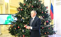 С. Березкин исполнил новогоднее желание ребенка из Ярославской области