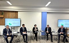 А. Новьюхов принял участие в стратегической сессии в Югре, посвященной переходу к низкоуглеродной экономике
