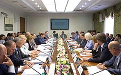 Сенаторы поддержали закон о запрете выращивания в России генетически и инженерно-модифицированных растений и животных
