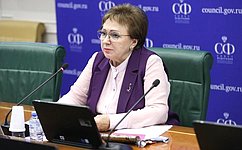 Е. Бибикова провела «круглый стол» о работе стационарных организаций для пожилых людей и людей с ограниченными возможностями здоровья