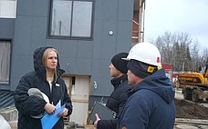 Е. Грибкова оценила ход строительства объектов здравоохранения в Сыктывкаре