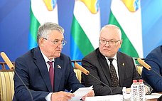 Ю. Воробьев провел выездное заседание Совета по вопросам развития лесного комплекса РФ при Совете Федерации в г. Кирове