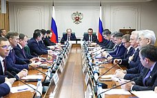 Комитет СФ по экономической политике рассмотрел вопрос обеспечения безопасности воздушных перевозок в стране