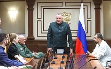 Д. Рогозин встретился со съемочной группой фильма «СВОИ. Баллада о войне» и коллективом «Звездный десант»