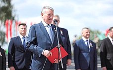 Ю. Воробьев: Молодежь должна дальше передавать эстафету памяти о Великой Победе