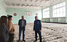 С. Михайлов проконтролировал ремонт образовательных учреждений в Забайкалье