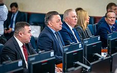 Делегация Совета Федерации во главе с В. Тимченко проводит выездные мероприятия в Ханты-Мансийском автономном округе – Югре