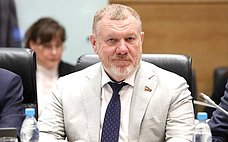 С. Горняков: Волгоградские депутаты приняли закон, направленный на улучшение качества медицинской помощи в регионе