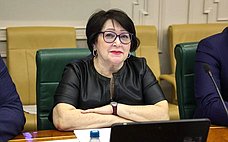 Л. Талабаева: Аграрии Приморья получат дополнительные средства на создание тепличных комплексов и семеноводческих центров