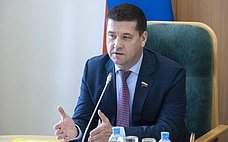 А. Чернышев: С 2021 года в Тюменской области 105 тысяч электросчетчиков заменены на современные приборы учета