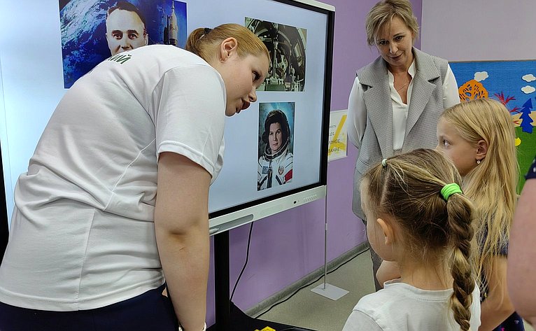 Выездное заседание Комитета СФ по науке, образованию и культуре «Целевое обучение как эффективный механизм подготовки кадров и их закрепления на рынке труда: опыт Смоленской области»