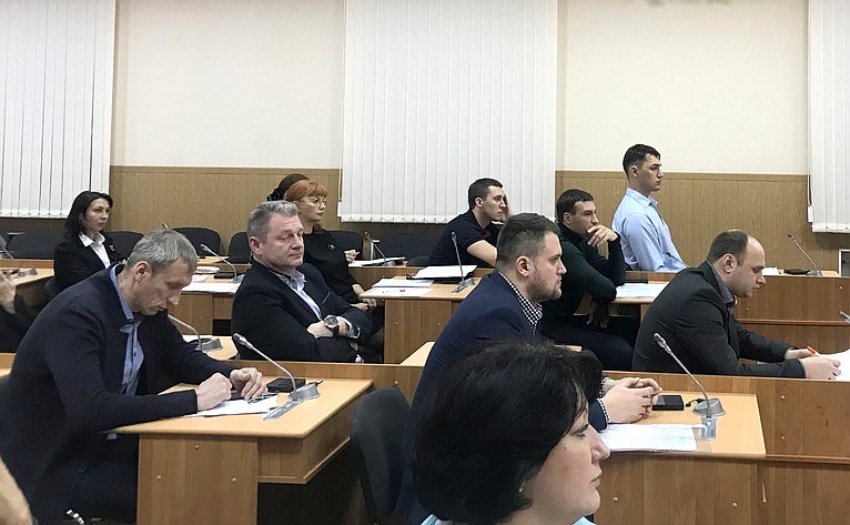 Татьяна Кусайко провела заседание «круглого стола» по вопросам повышения эффективности подготовки спортивного резерва в Мурманской области
