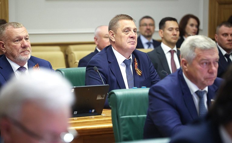 Николай Семисотов