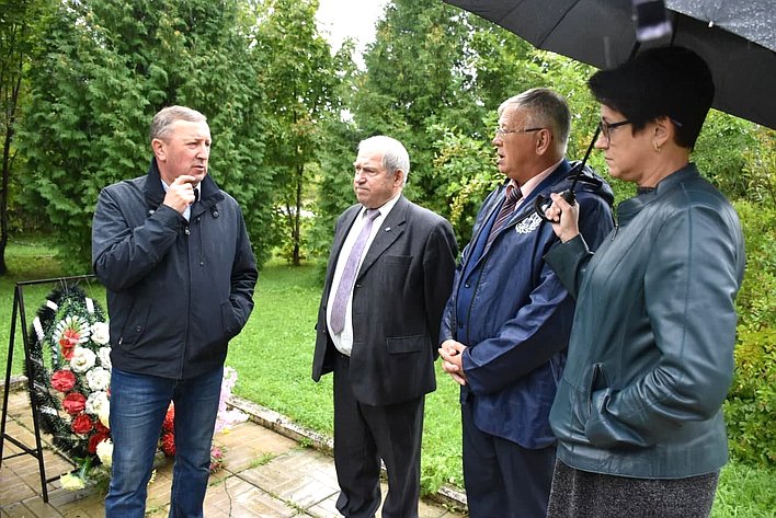 Сергей Березкин в ходе работы в регионе посетил деревню Брынчаги Переславского района