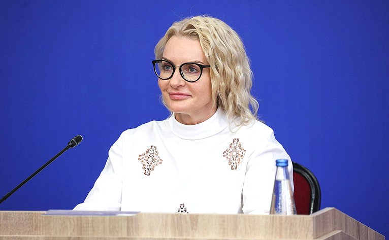 X Парламентский форум «Историко-культурное наследие России». Секция 1 «Сохранение и актуализация культурного наследия: законодательное регулирование и новые подходы»