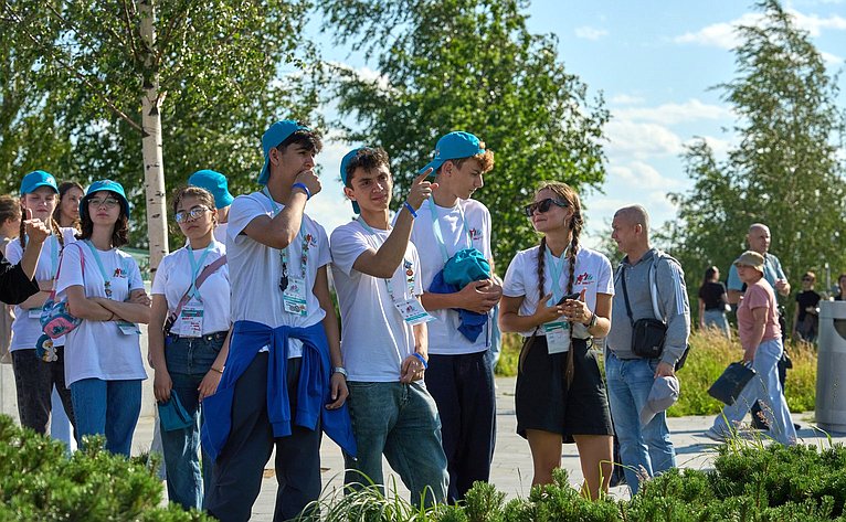 Участники «Поезда Памяти» прибыли в город-герой Москву (фото Фонд «Культурное пространство»)