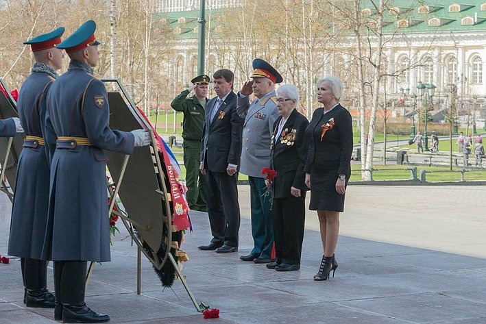 Члены Совета Федерации от Республики Крым приняли участие в торжественной церемонии, посвященной 70-й годовщине Победы в Великой Отечественной войне