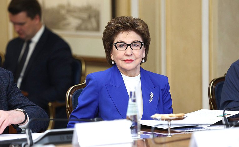 Галина Карелова