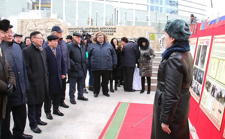 Сенаторы приняли участие в открытии памятника дважды Герою Советского Союза, Герою Монголии генералу армии Иссе Плиеву