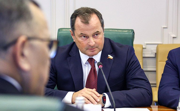 Юрий Федоров