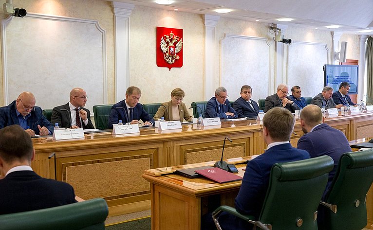 Расширенное заседание рабочей группы Временной комиссии по защите государственного суверенитета и предотвращению вмешательства во внутренние дела РФ