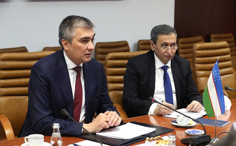 Ильяс Умаханов провел встречу с Чрезвычайным и Полномочным Послом Республики Узбекистан в Российской Федерации