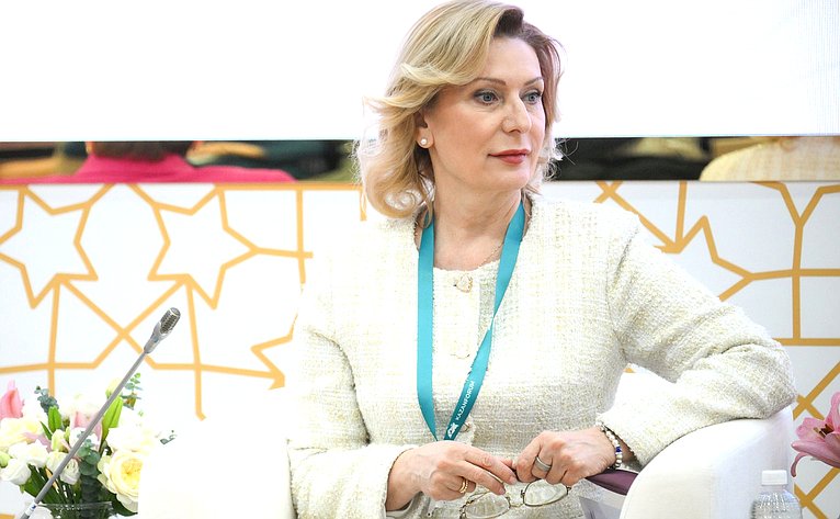 Инна Святенко
