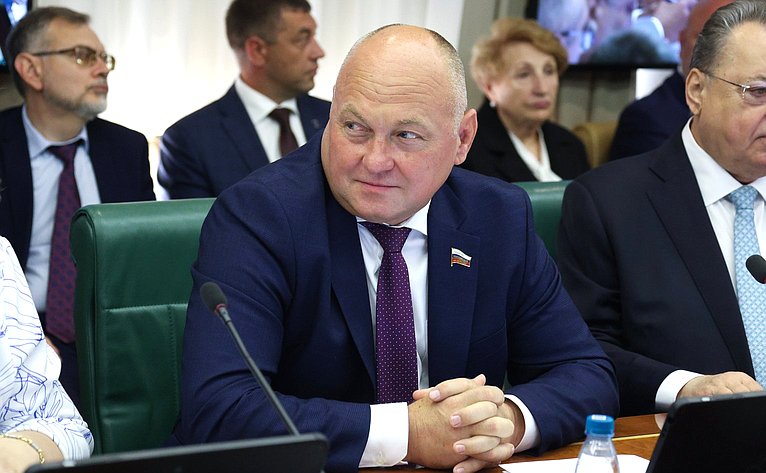 Алексей Кондратенко)