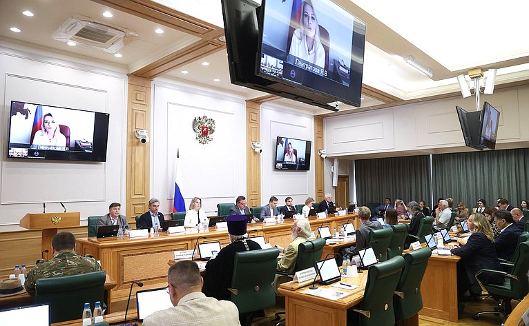 Заседание Общественного Экспертного совета по утверждению традиционных ценностей, воспитанию гармоничной личности, здоровой семьи и солидарного общества