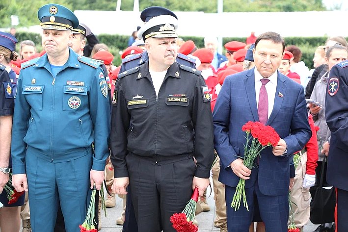 Александр Ролик принял участие в мероприятиях посвящённых Дню Памяти и Скорби