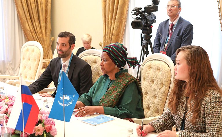 Встреча В. Матвиенко с заместителем Генерального секретаря ООН, Исполнительным директором Структуры «ООН-женщины» Фумзиле Мламбо-Нгкугой