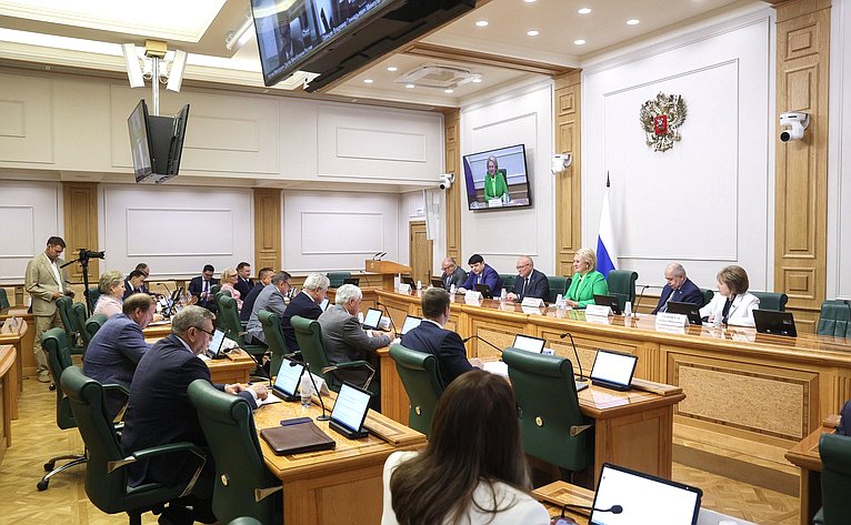 Расширенное заседание Комитета СФ по науке, образованию и культуре (в рамках Дней Кировской области в Совете Федерации)
