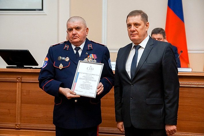 Николай Семисотов отметил жителей Волгоградской области за вклад в развитие казачества
