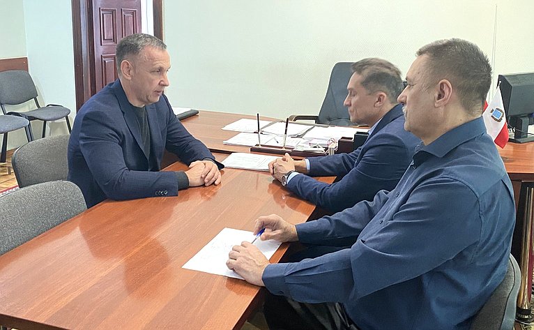 Олег Алексеев провел рабочую встречу с главой Новоузенского района Андреем Опалько