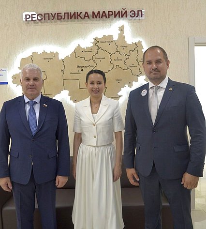 Сергей Мартынов посетил фонд «Защитники Отечества» в Йошкар-Оле