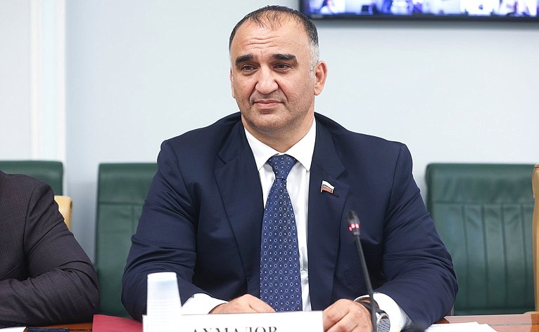 Мохмад Ахмадов