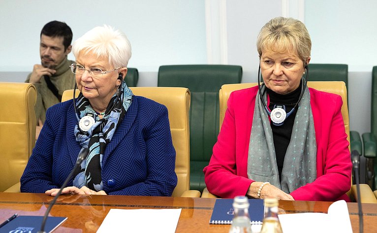 Встреча Л. Глебовой с делегацией Баварского женского союза