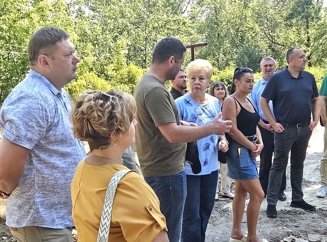 Ольга Бас посетила Первомайск в ЛНР, где проводится капремонт в яслях-садах комбинированного типа «Солнышко» и «Аленький цветочек»