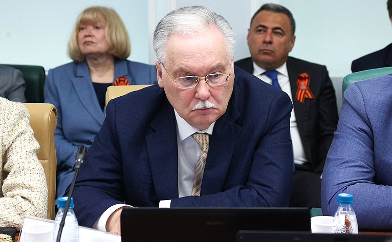 Расширенное заседание Комитета СФ по социальной политике (в рамках Дней Волгоградской области в Совете Федерации)