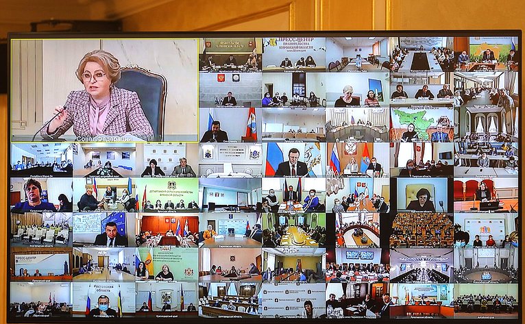 Встреча Председателя Совета Федерации Валентины Матвиенко с тружениками социальной сферы села