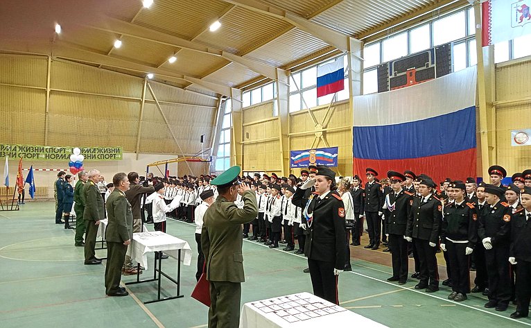 Сергей Мартынов поздравил учащихся Марий Эл с принятием в кадеты