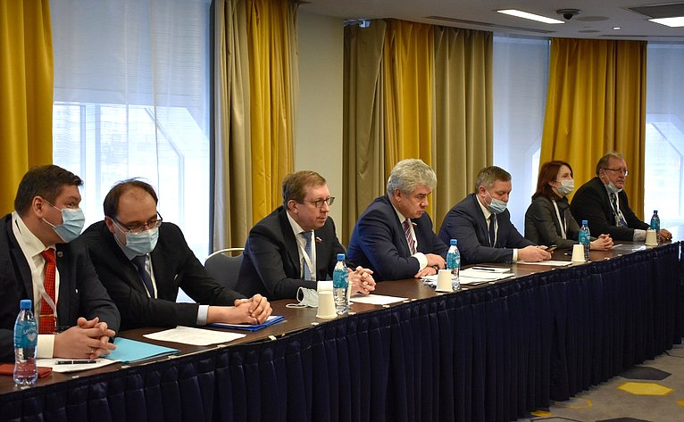 Делегация Совета Федерации принимает участие в наблюдении за проведением выборов депутатов Мажилиса Парламента Республики Казахстан